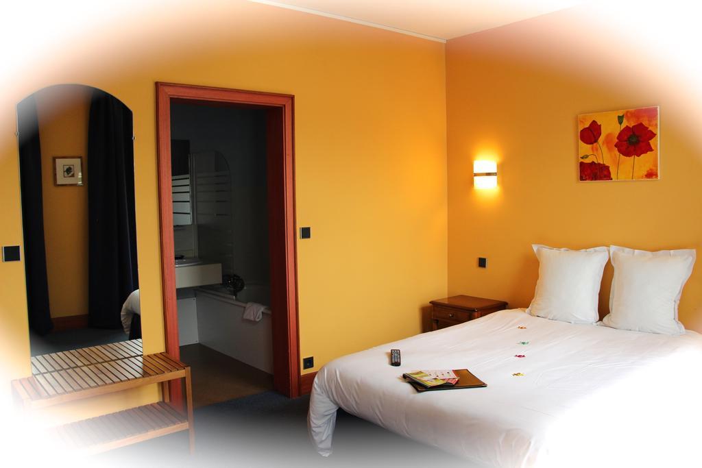 מונסטר Hotel Restaurant La Cigogne מראה חיצוני תמונה