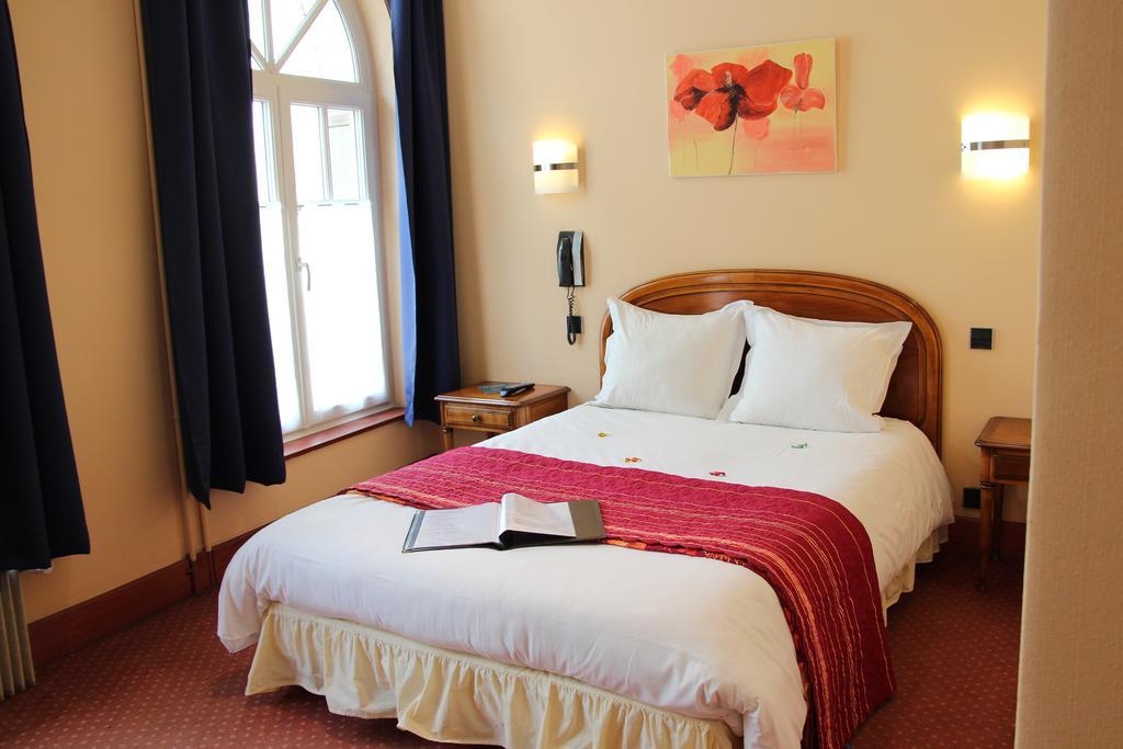 מונסטר Hotel Restaurant La Cigogne מראה חיצוני תמונה