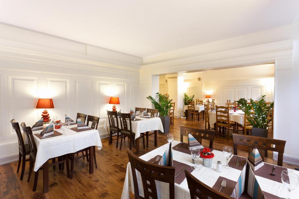 מונסטר Hotel Restaurant La Cigogne מראה חיצוני תמונה
